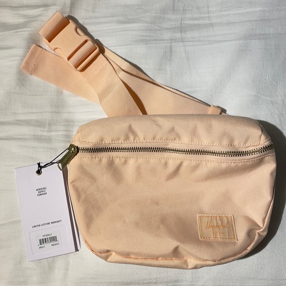 herschel apricot pastel